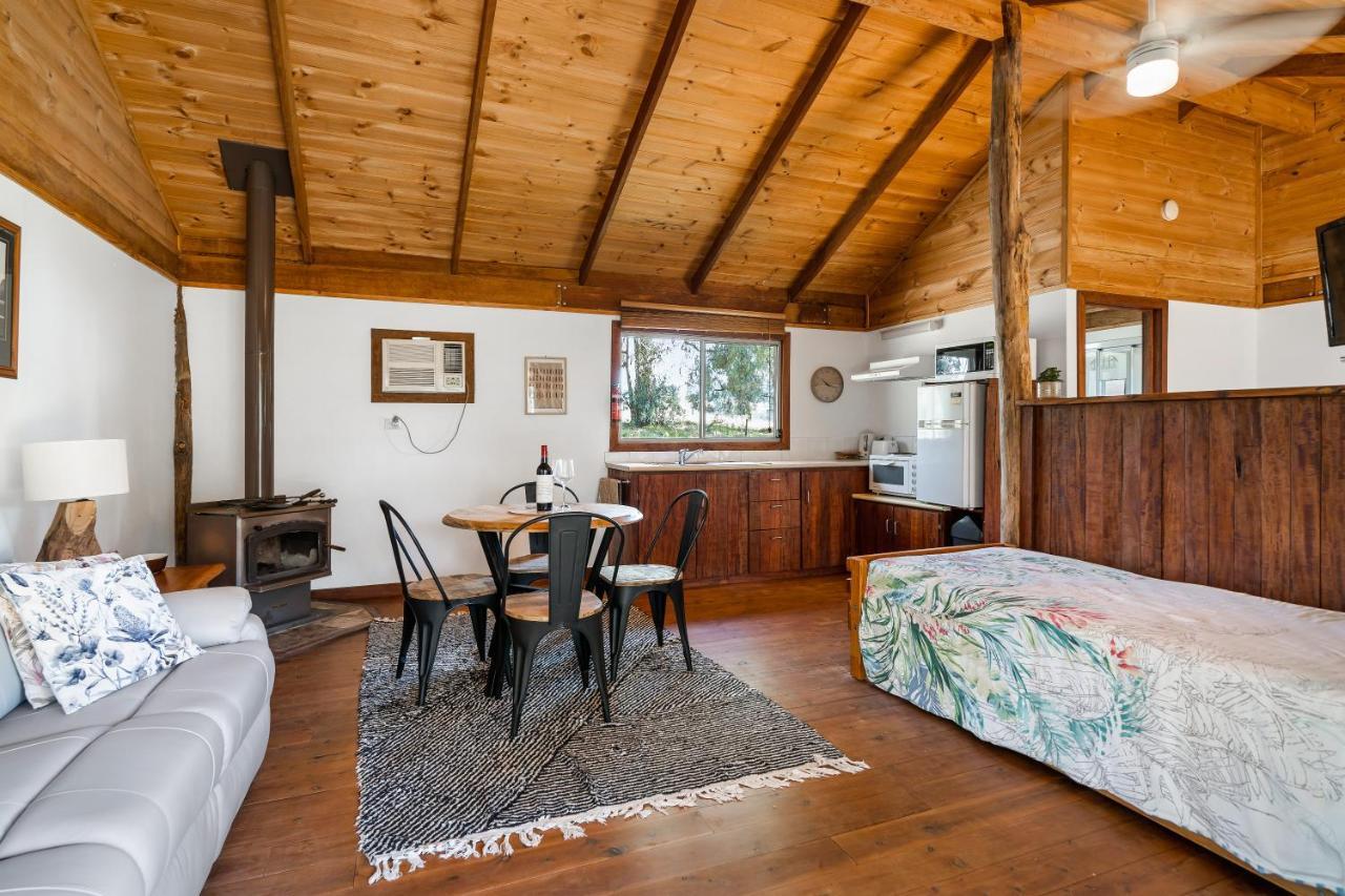 Gaddleen Grove Cottages Уодонга Экстерьер фото